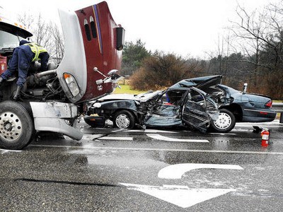 WHAT INJURIES OCCUR IN TRUCK ACCIDENTS?